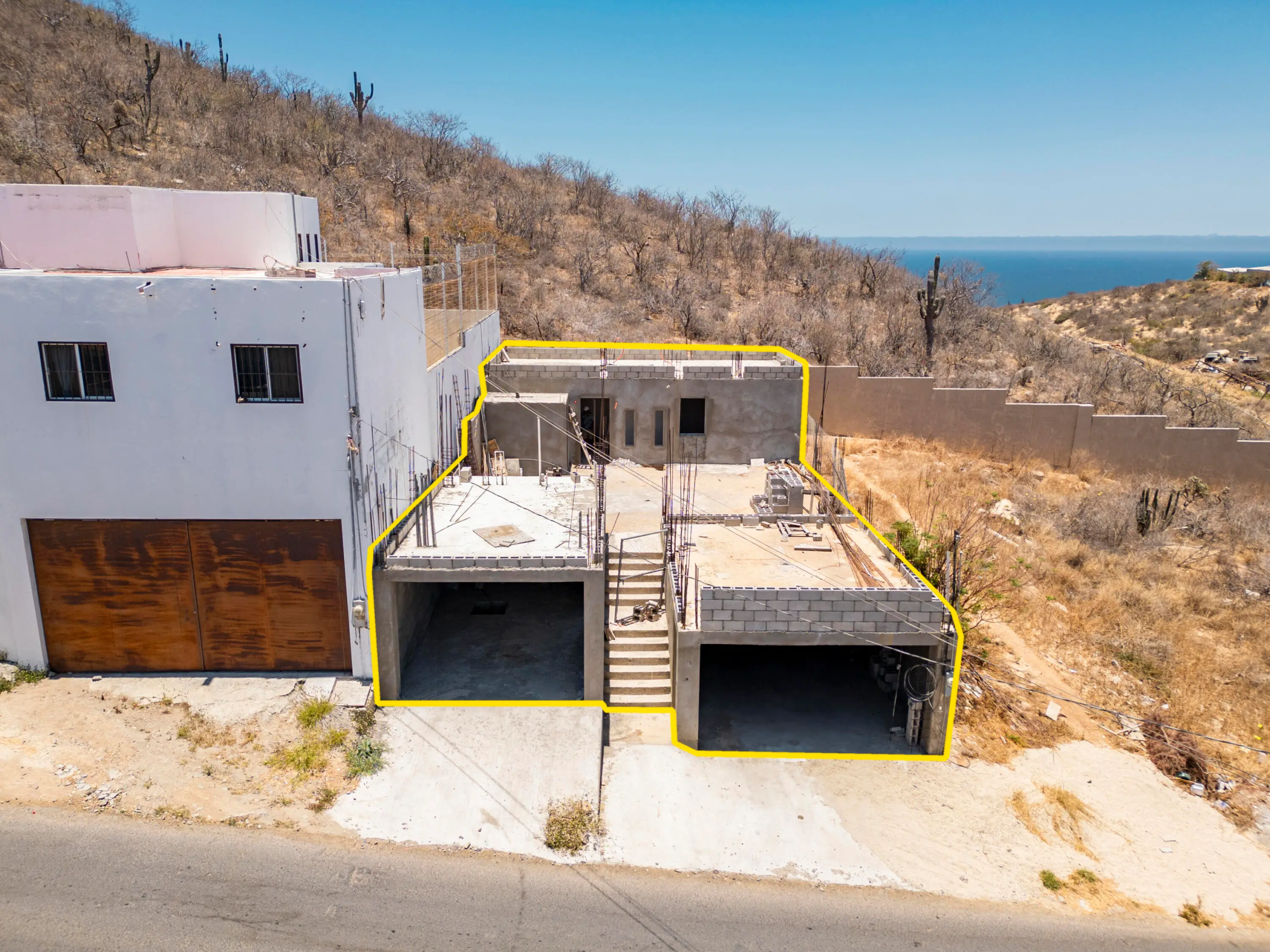 Estate Compounds in Los Cabos Ocean Views