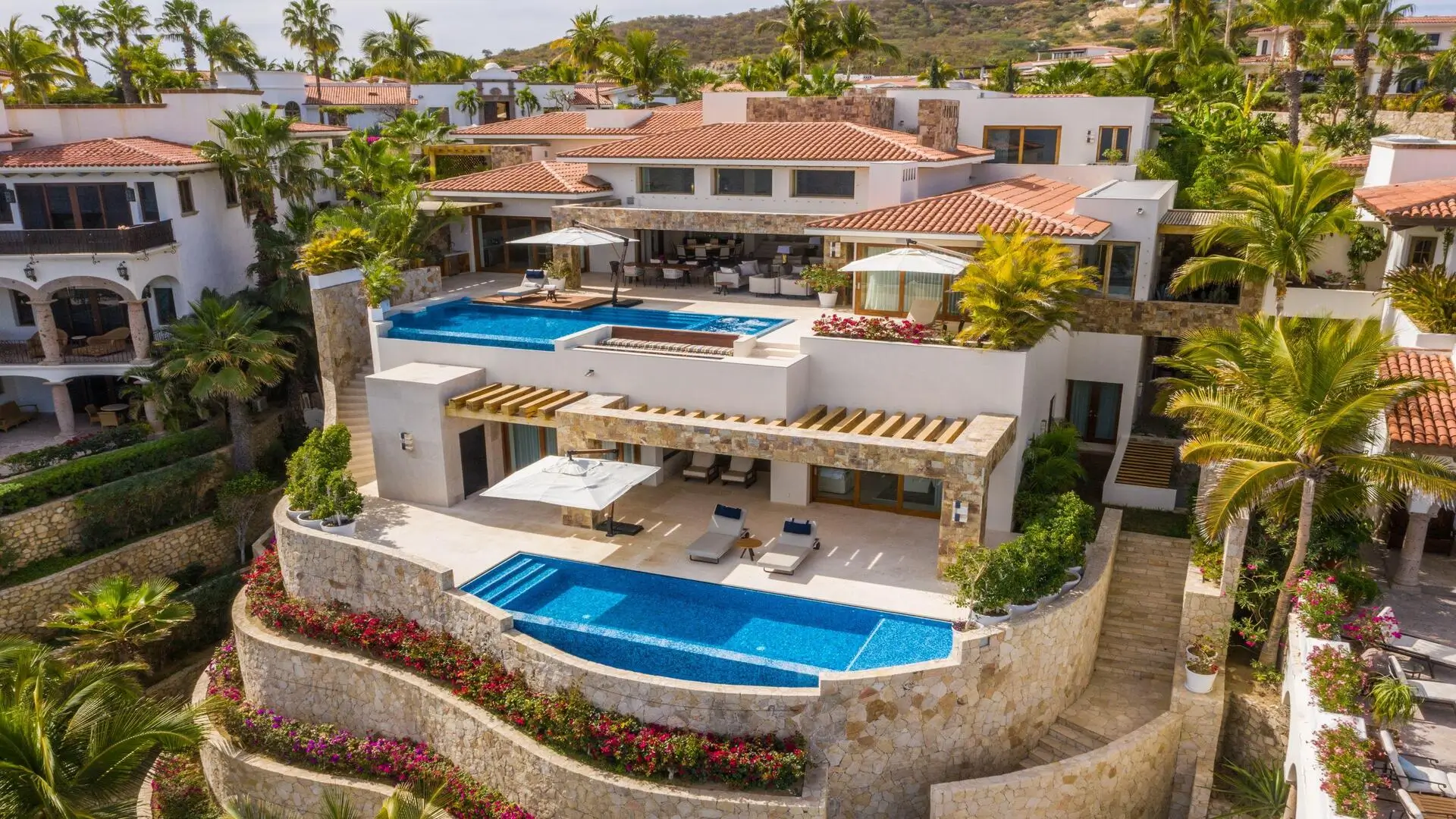 Prestigious Homes with Los Cabos