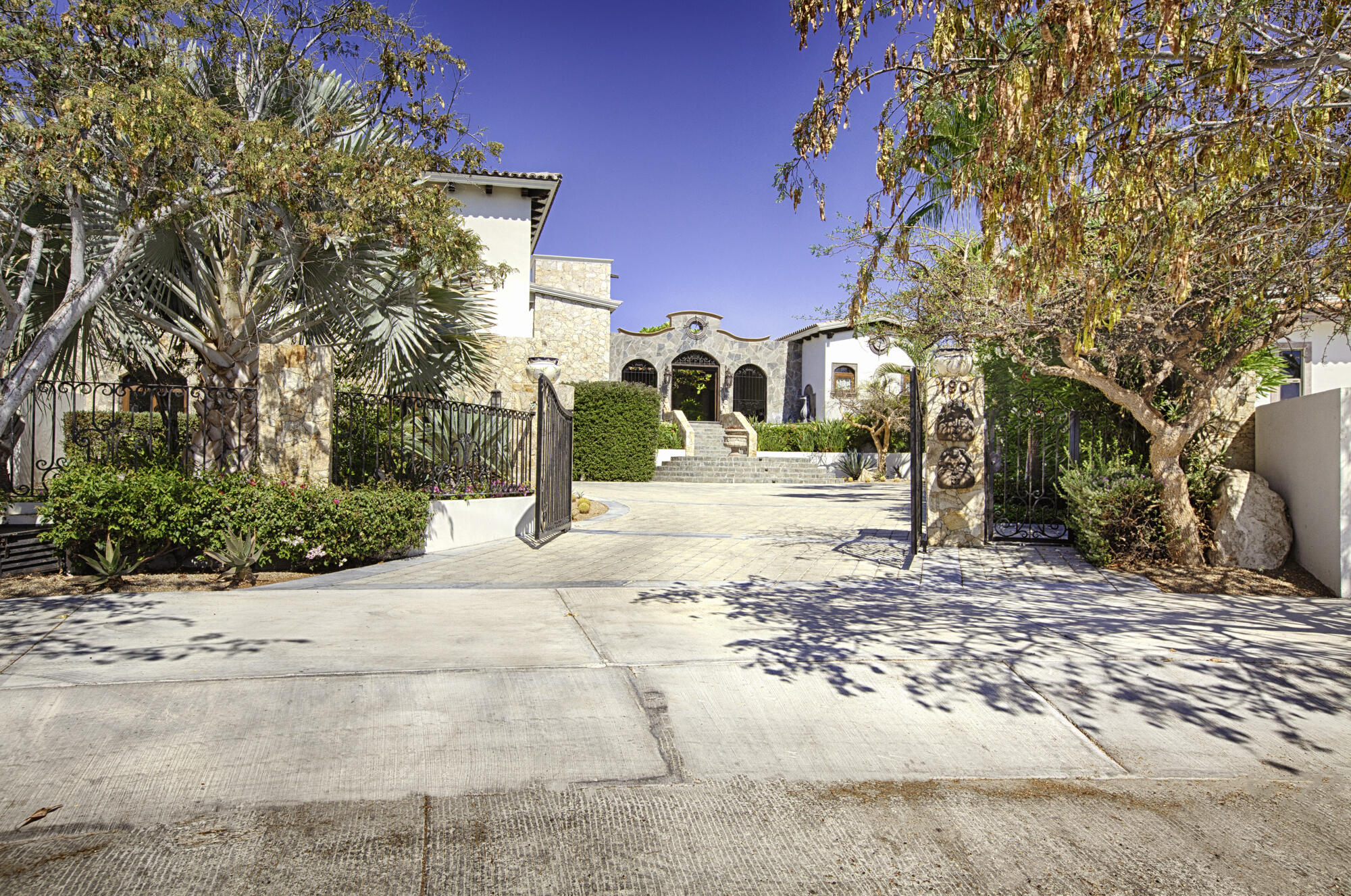 World-Class Homes For Sale in Puerto Los Cabos  for sale