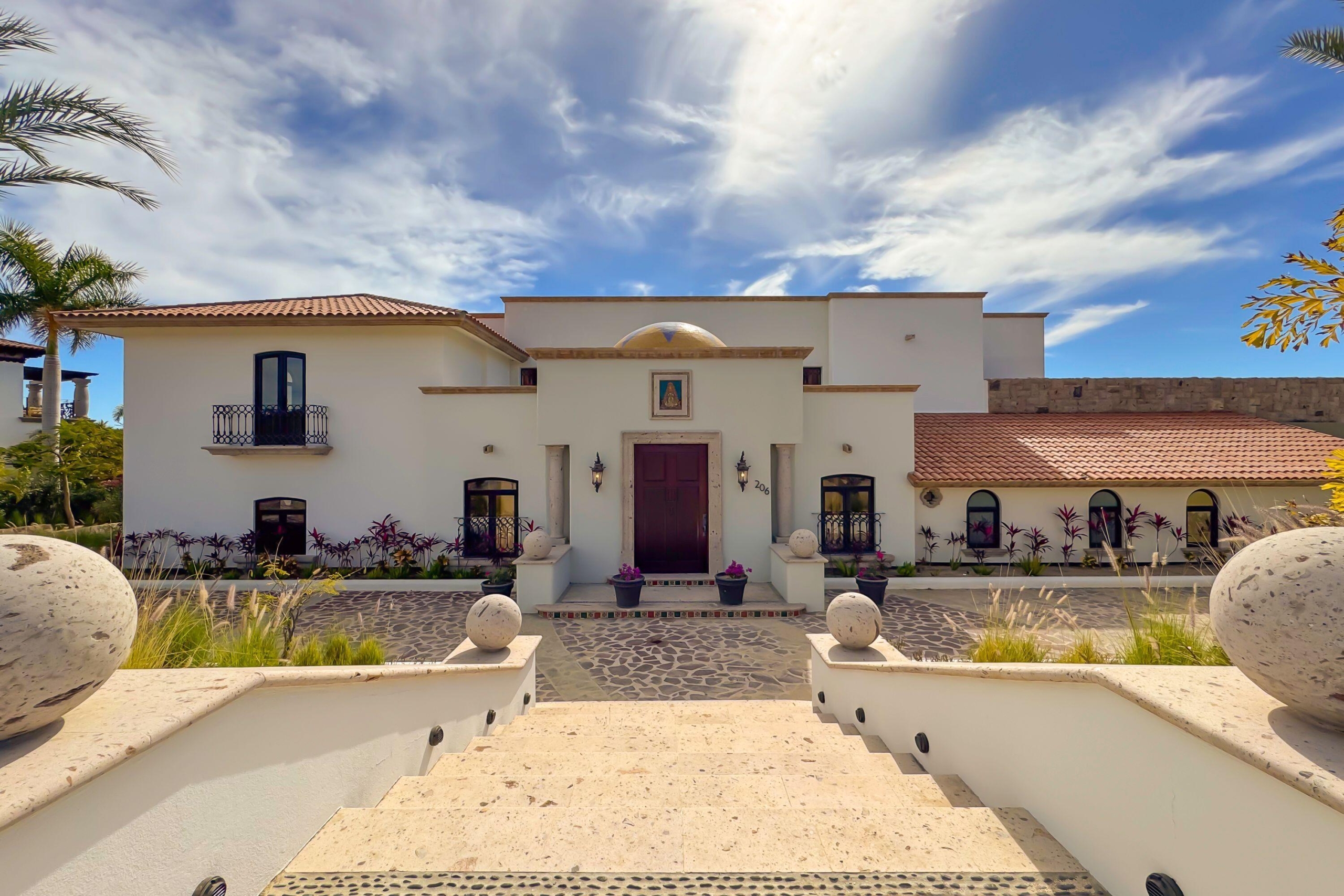 Puerto Los Cabos Fundadores Step into Villa Andaluz where Old-World romance meets Mexican charm. This sprawling 12,000+ AC sq.ft. estate redefines the classic Mexican hacienda. Centered around a lush, tiled courtyard with a tranquil stone fountain, this 7-bedroom, 9-bathroom villa offers an expansive floor plan designed for seamless indoor-outdoor living.The heart of the home features a grand living room with ocean – 206 Av. Padre Kino, San Jose del Cabo, BS