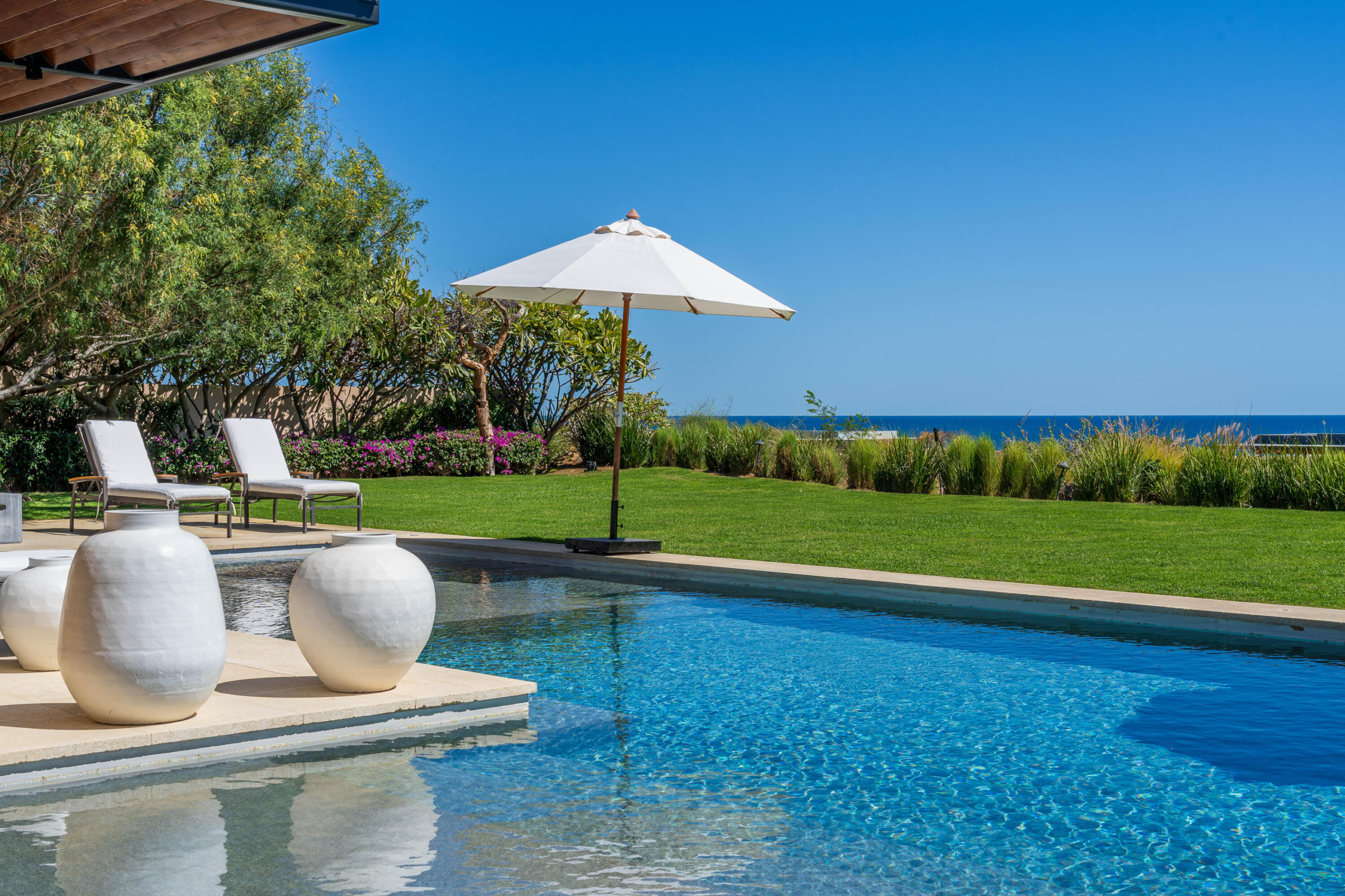 Puerto Los Cabos West Enclave Ritz-Carlton Immerse yourself in this awe-inspiring experience of splendor and comfort. This unparalleled sanctuary of luxury awaits you. West Enclave 9 the Ritz-Carlton Reserve is a true hidden gem with a spectacular ocean for sale